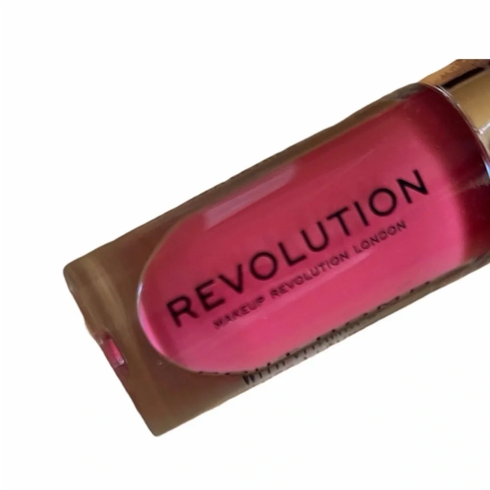 Revolution Pout Bomb Lip Gloss - Rose Coral Tint